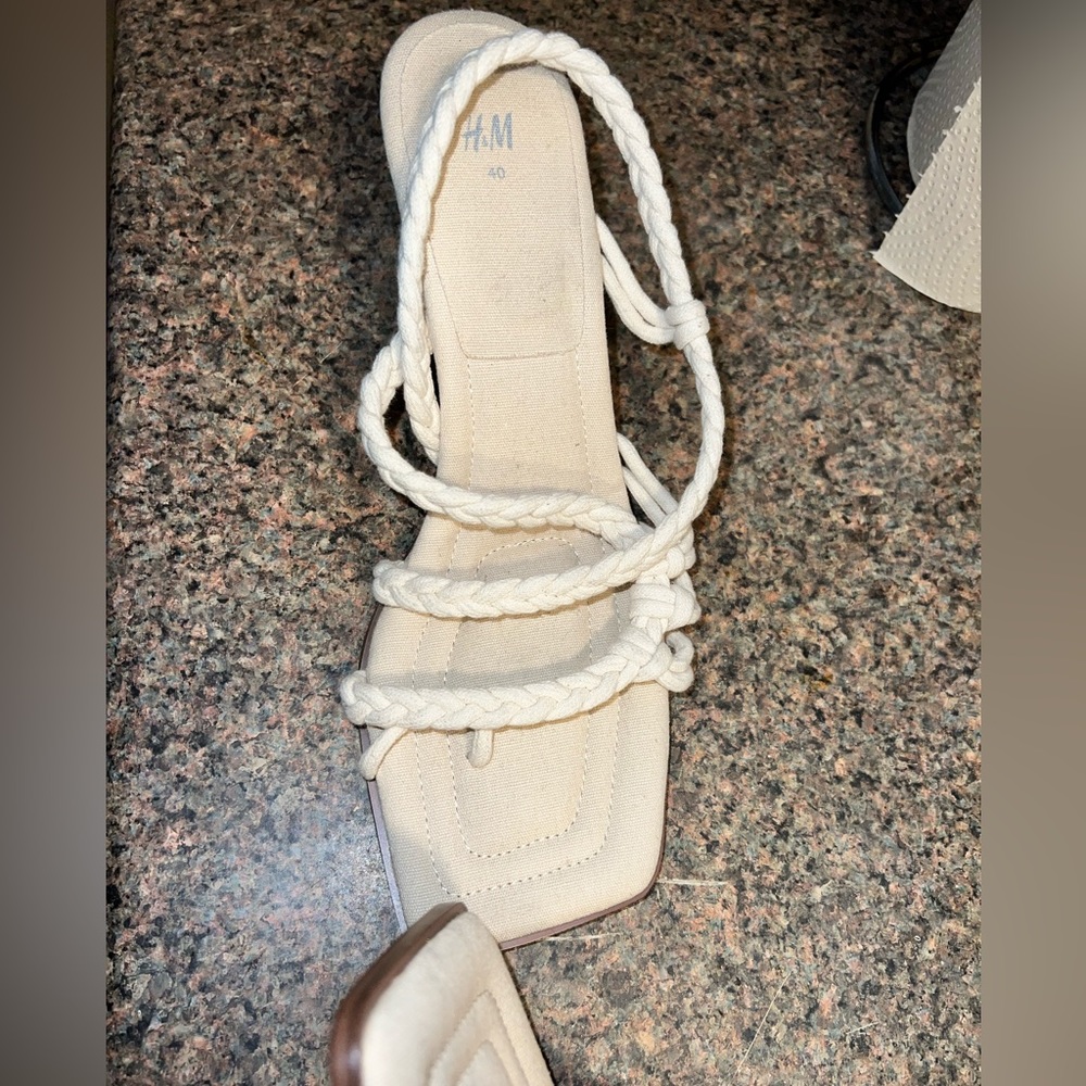 New H&M heeled sandals. Sold out online. Very chic & comfortable padded insole